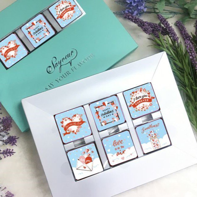 1073